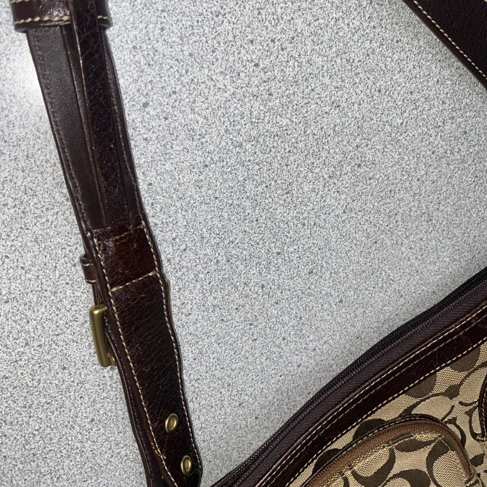 Coach Vintage Signature 2-Way Belt Khaki Bag GUC - Picture 13 of 16